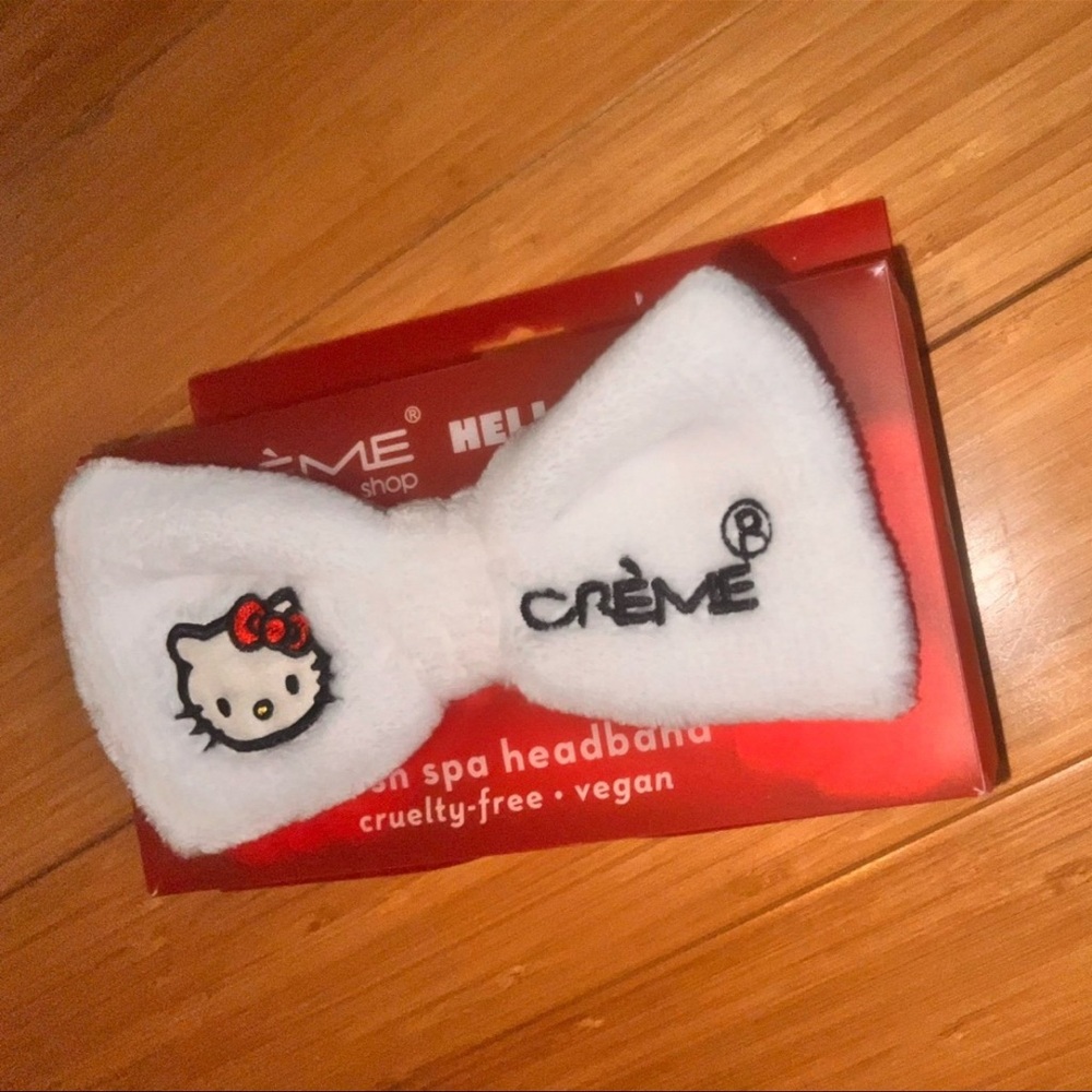 Hello Kitty crème shop spa headband limited edition! White! New